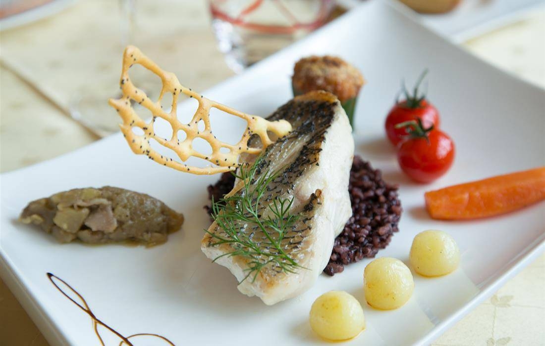 Le restaurant - Auberge De La Rose - restaurant DOUE-EN-ANJOU - top resto DOUE-EN-ANJOU