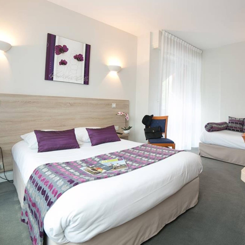 L'Hôtel - Auberge De La Rose - restaurant DOUE-EN-ANJOU - Restaurant Maine et Loire